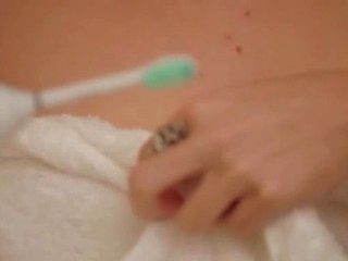 Masturbation mit teethbrush
