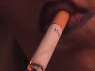 Rauchen Fetisch hautnah Rauchen