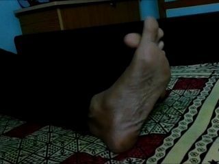 riesige indische Sohlen & Füße